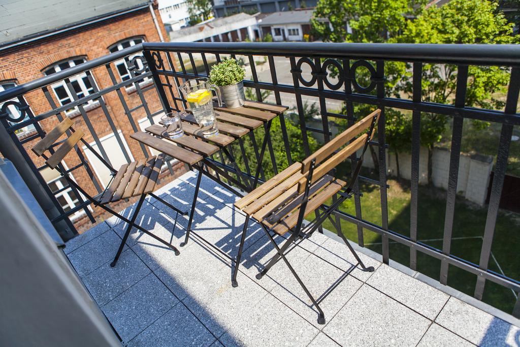 Homewell Apartments Pod Szczerbatym Poznań Eksteriør billede